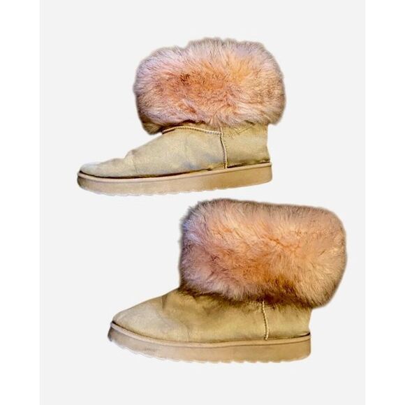 Pink Furry UGG Boots Size 10 Mid Ankle Light Pink Fur Suede - Picture 4 of 16